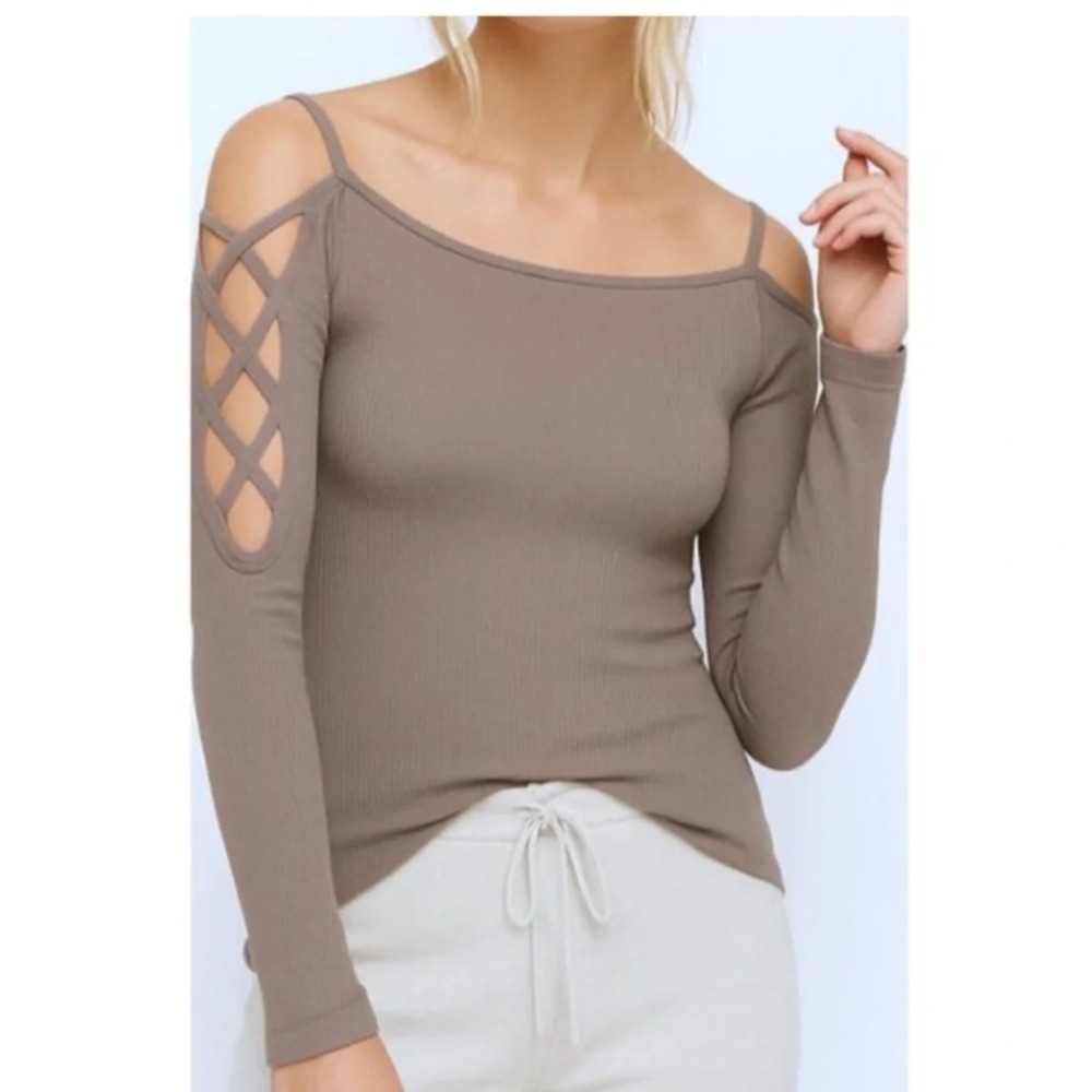 Free People‎ Intimately Cold Shoulder Lattice Sleeve Seamless Top Taupe XS/S